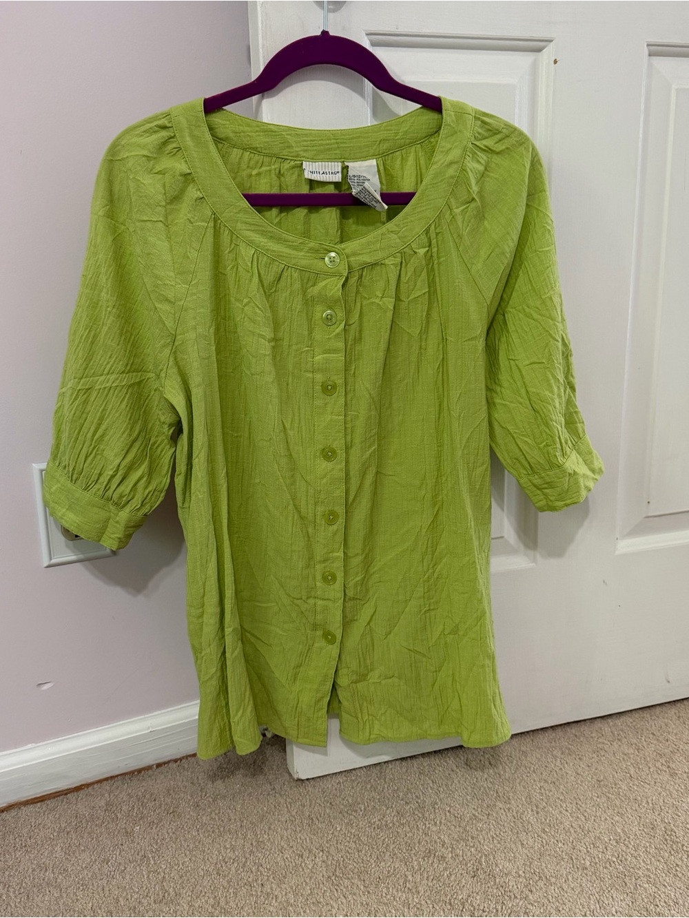 Lightweight Lime Button-Front Women’s Top